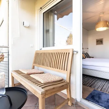 Appartement Seenah 650 *